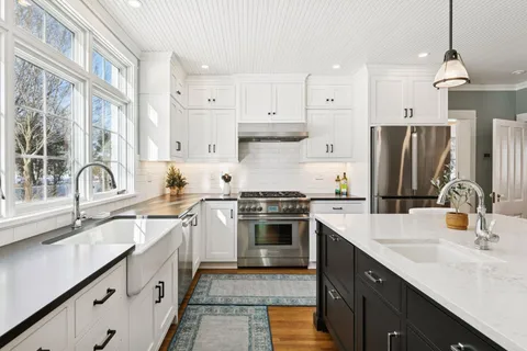 $875,000 | 420 Kielmeyer Avenue, Nerstrand, MN 55053