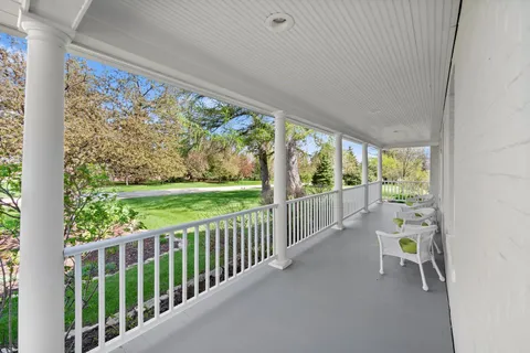 $875,000 | 420 Kielmeyer Avenue, Nerstrand, MN 55053