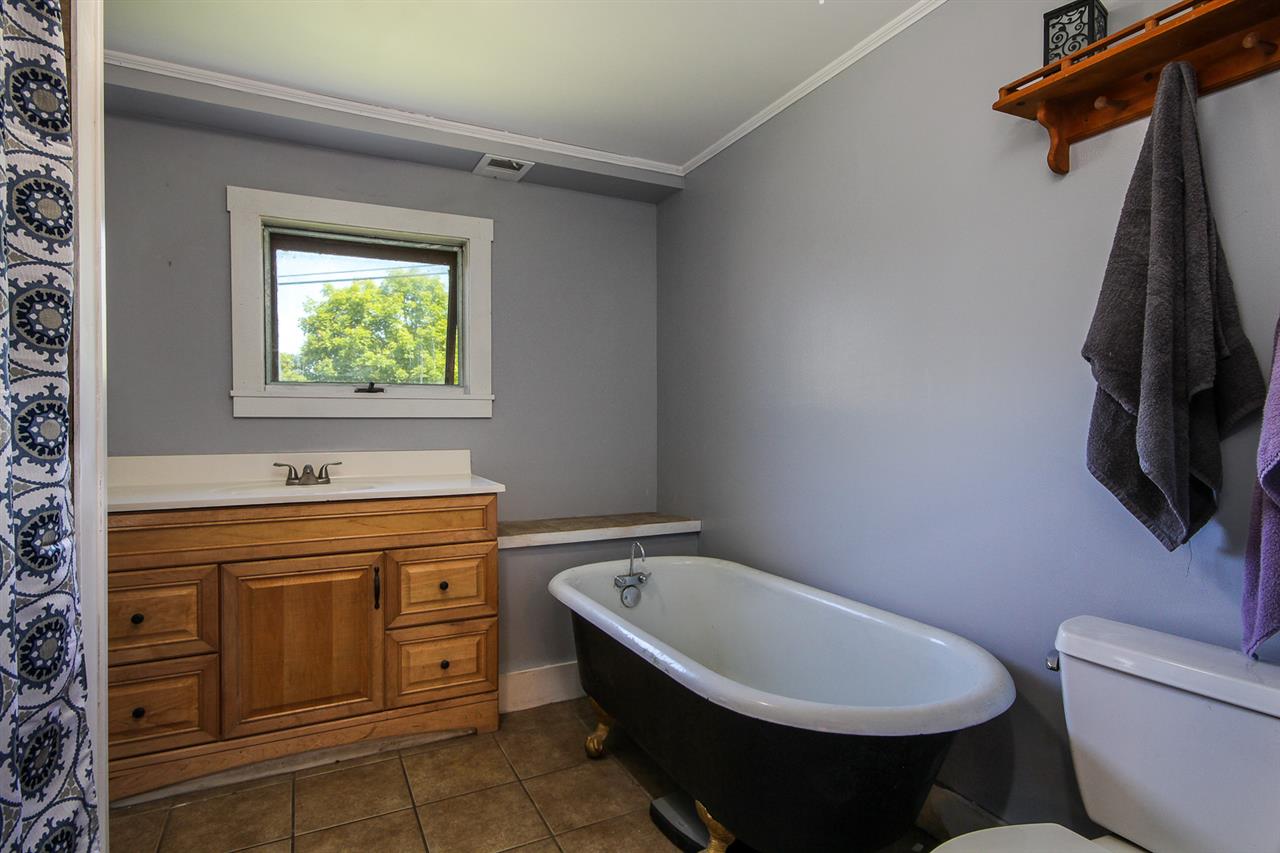 23 East Hill Road Plainfield, VT 05667 - Photo 12 of 25