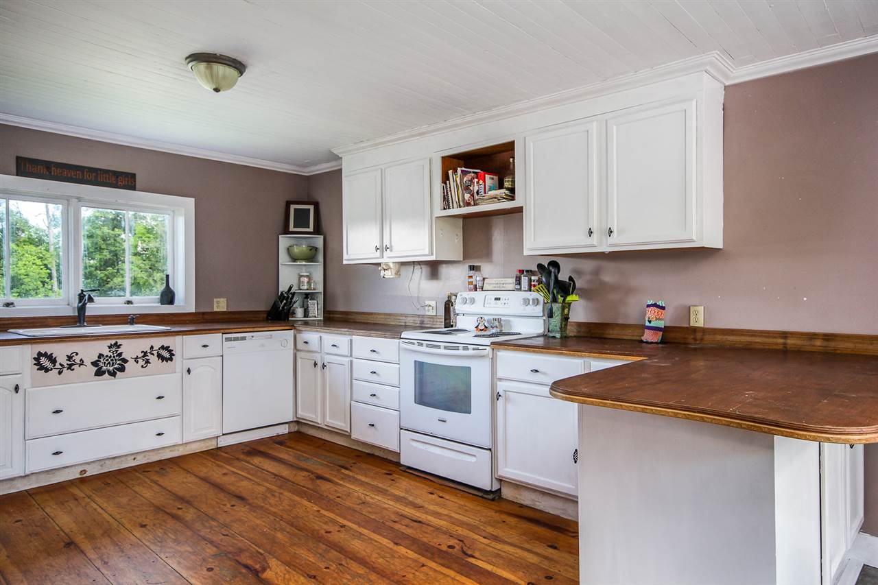 23 East Hill Road Plainfield, VT 05667 - Photo 4 of 25