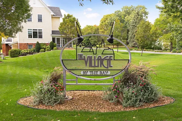 $299,900 | 2150 Old School Road, Unit 252, Mound, MN 55364
