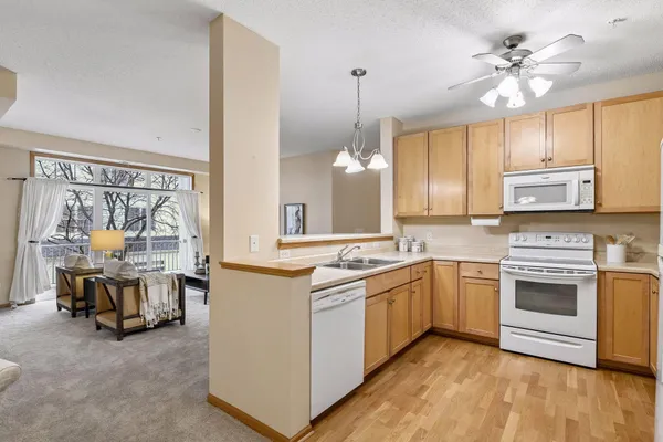 $299,900 | 2150 Old School Road, Unit 252, Mound, MN 55364