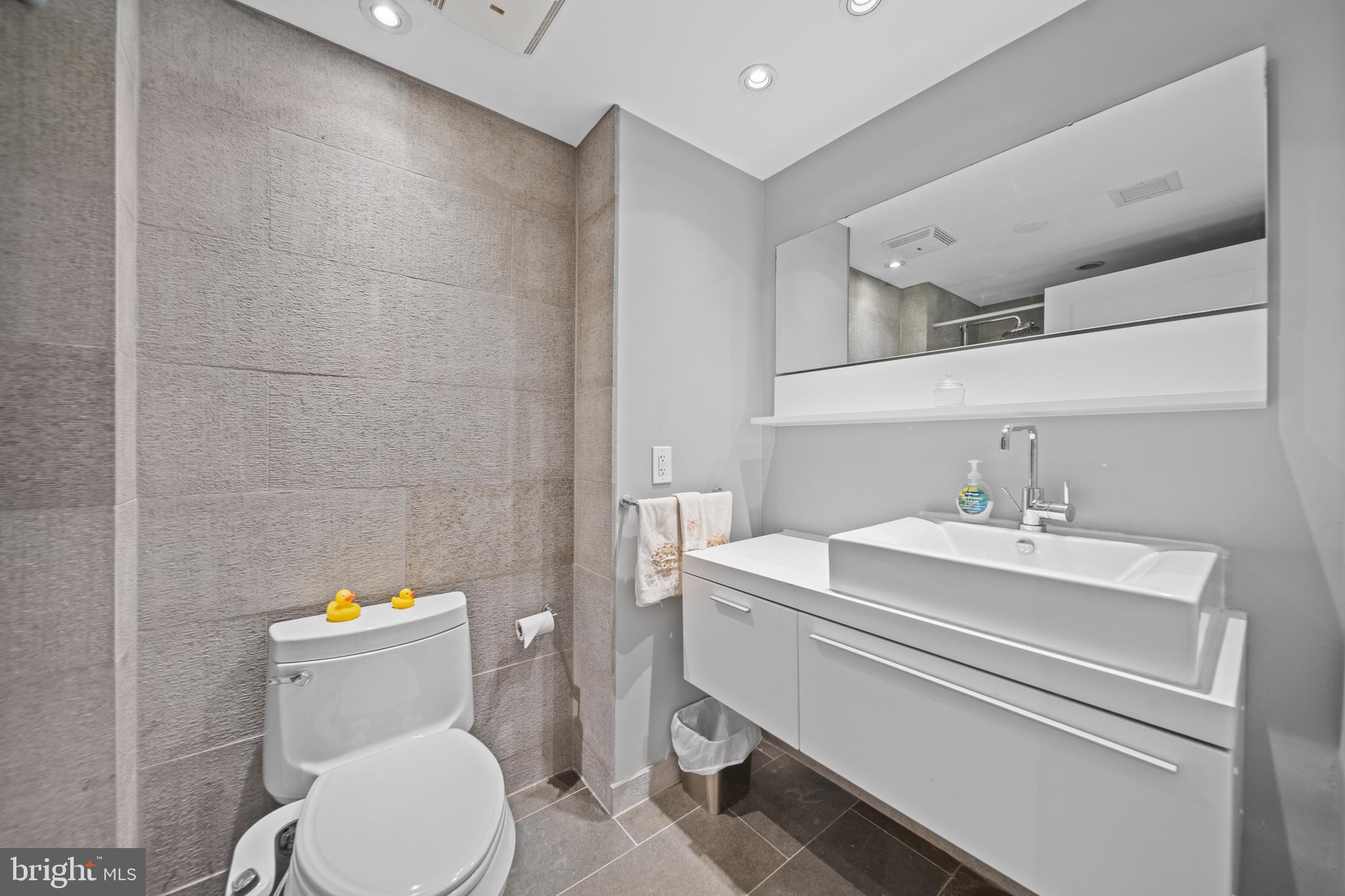 631 D Street Northwest, Unit 1139 Washington, DC 20004 - Photo 24 of 70