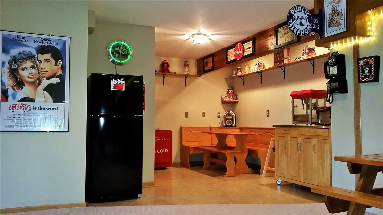 14525 Marion Center Road Hoagland, IN 46745 - Photo 15 of 24 Gallery Image 15