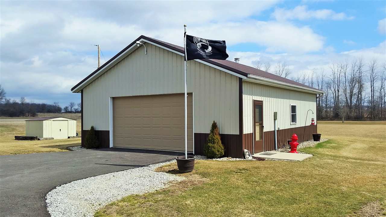 14525 Marion Center Road Hoagland, IN 46745 - Photo 5 of 24 Gallery Image 5