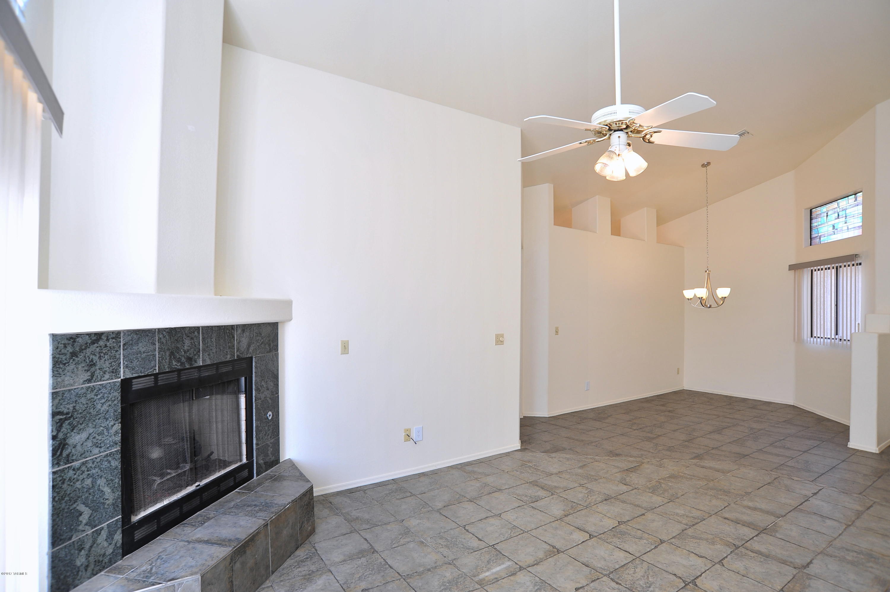 8206 East Mesquite Ridge Circle Tucson, AZ 85710 - Photo 17 of 42