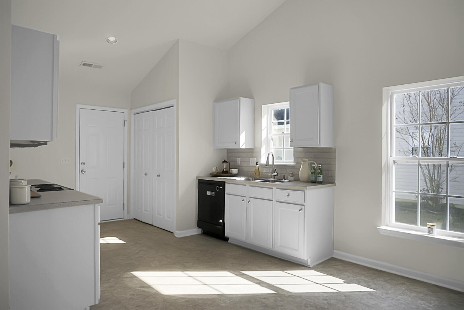 257 Border Road Goose Creek, SC 29445 - Photo 12 of 30 DSC09089