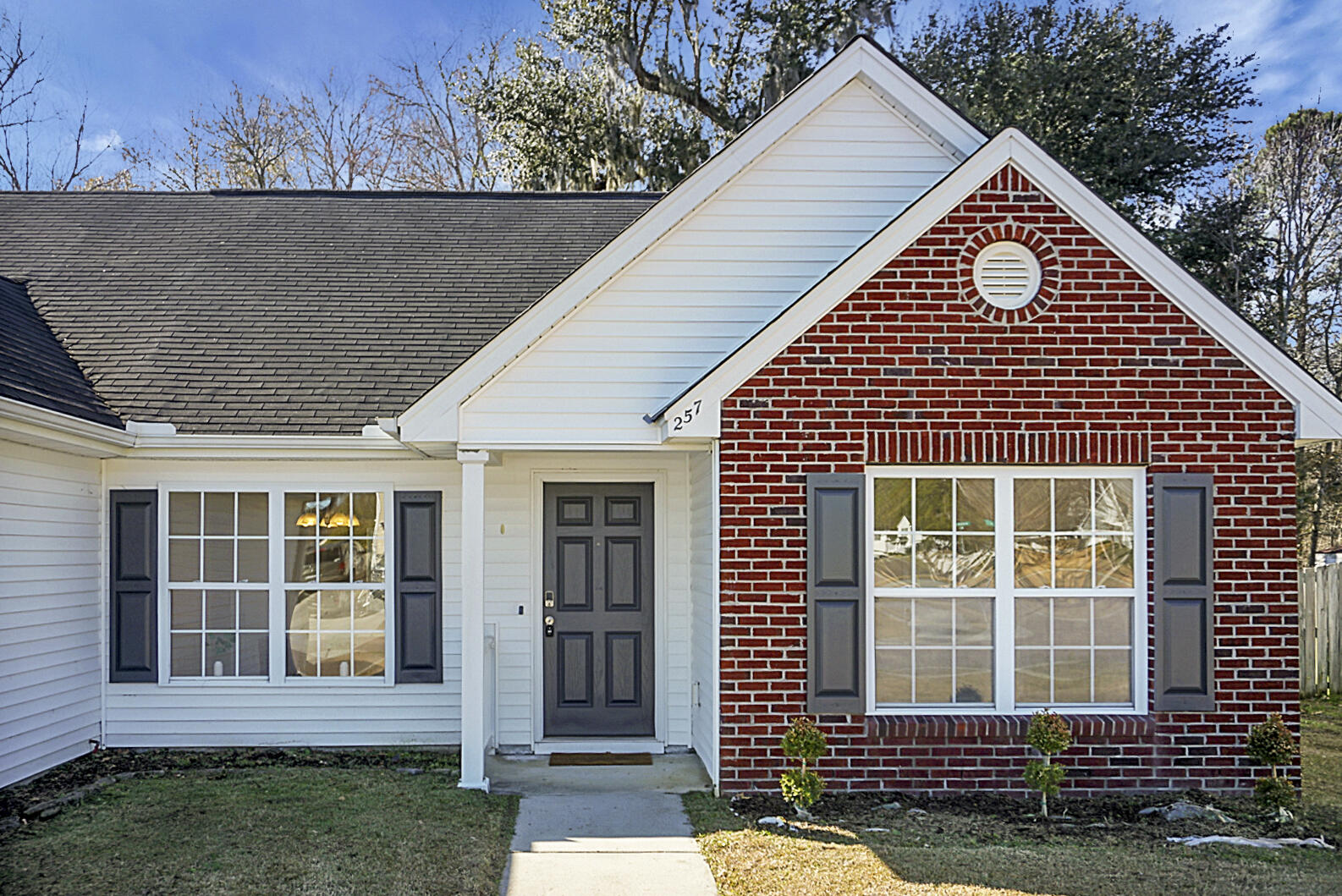 257 Border Road Goose Creek, SC 29445 - Photo 2 of 30 DSC09031