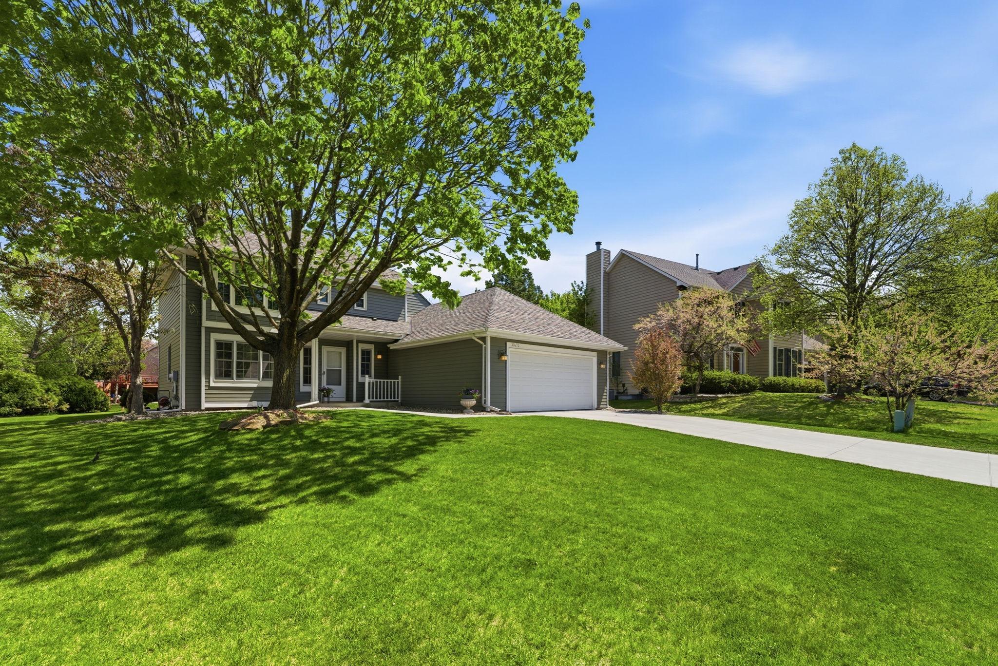 8655 Shepherd Way Eden Prairie, MN 55347 - Photo 2 of 63