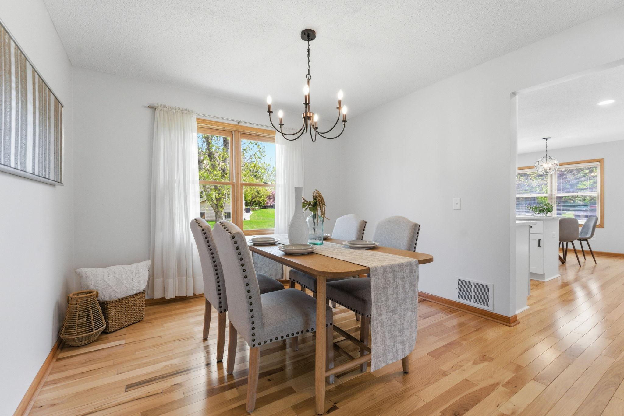 8655 Shepherd Way Eden Prairie, MN 55347 - Photo 10 of 63
