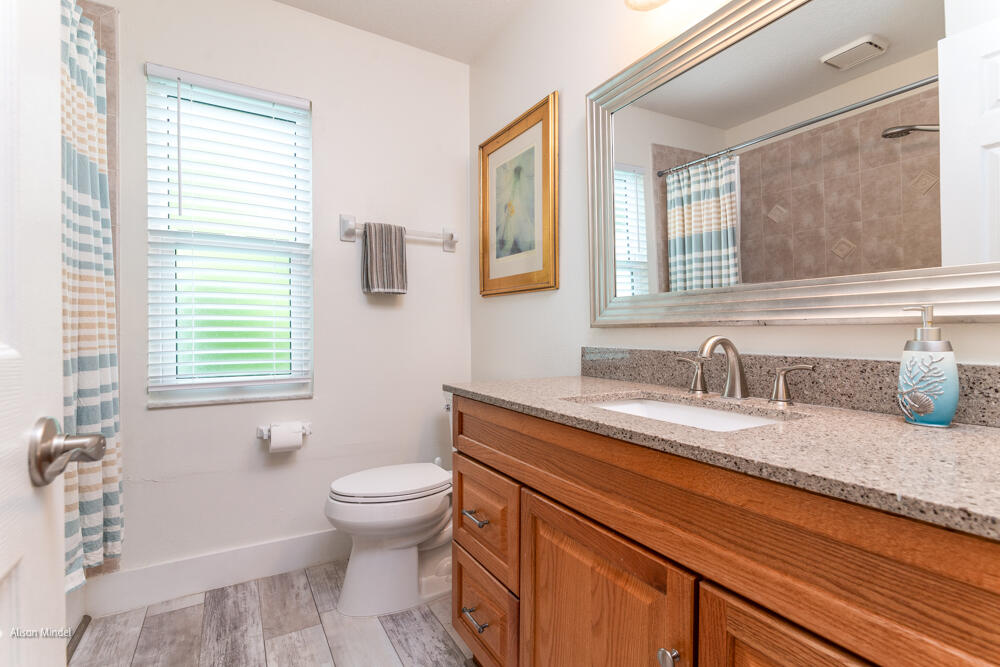 4005 Post Road Melbourne, FL 32934 - Photo 13 of 70 Oversize Vanity In Spare Bath