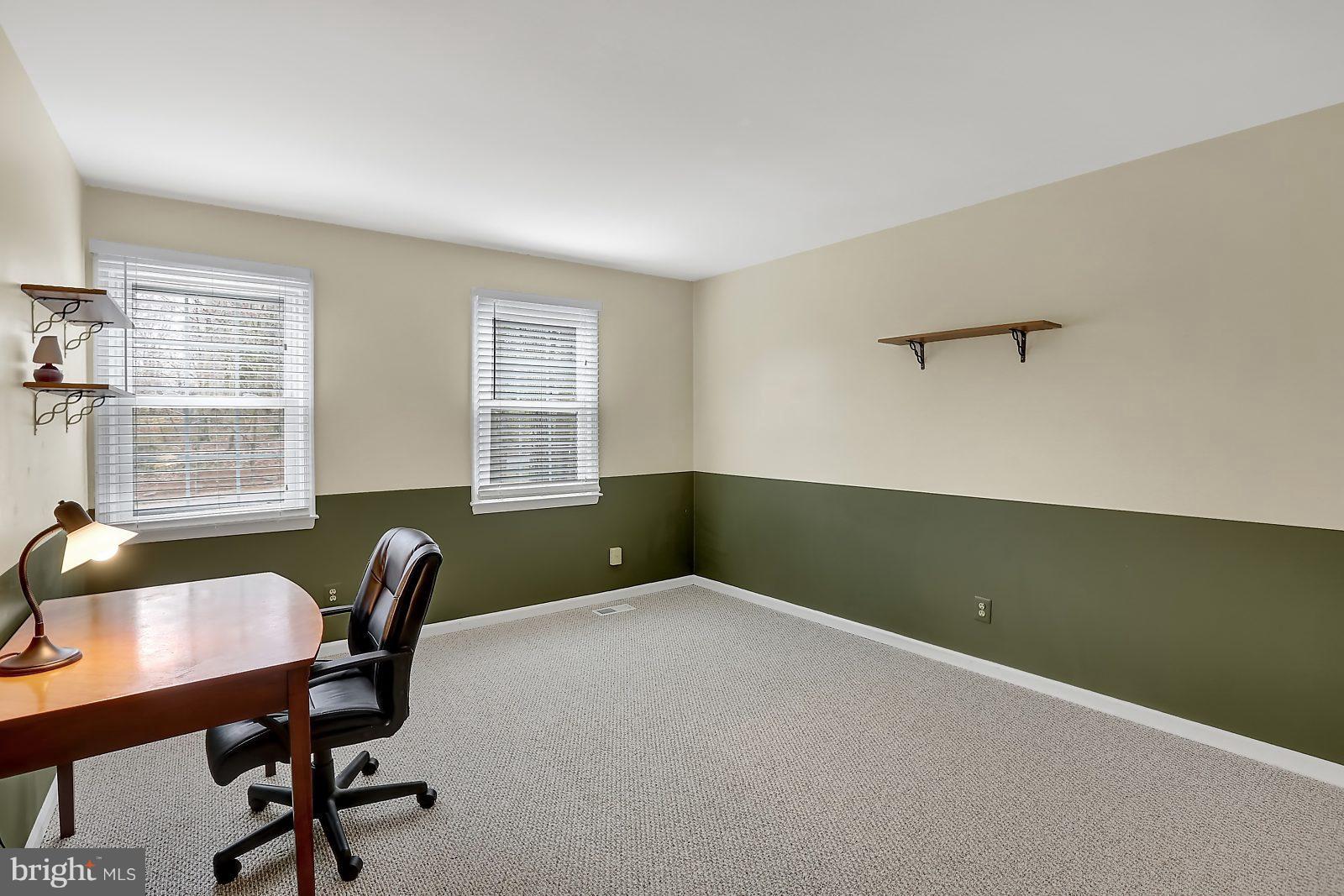 18 Elmridge Road Arnold, MD 21012 - Photo 19 of 29 Large Bedroom - New Carpet