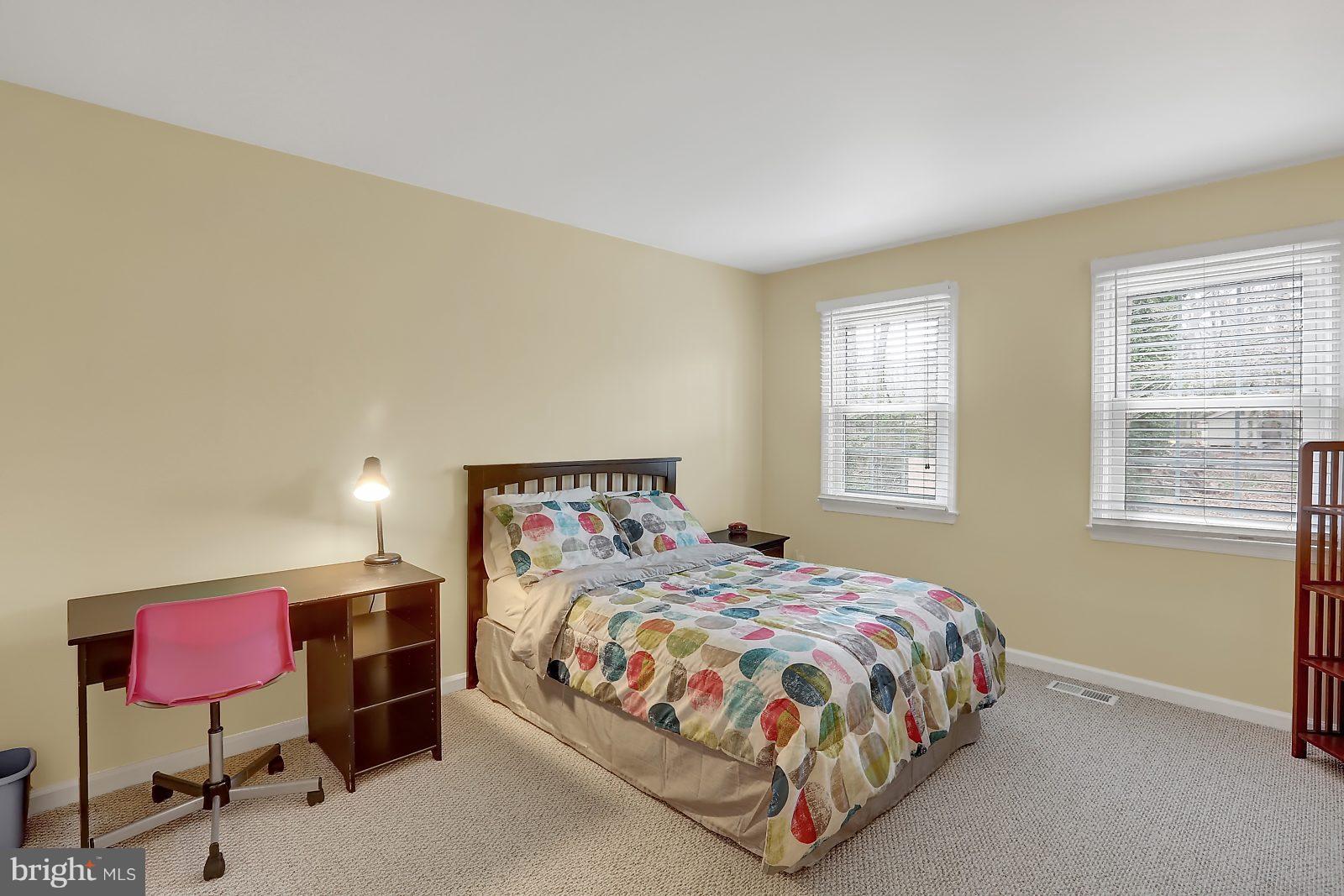 18 Elmridge Road Arnold, MD 21012 - Photo 20 of 29 Large Bedroom - New Carpet