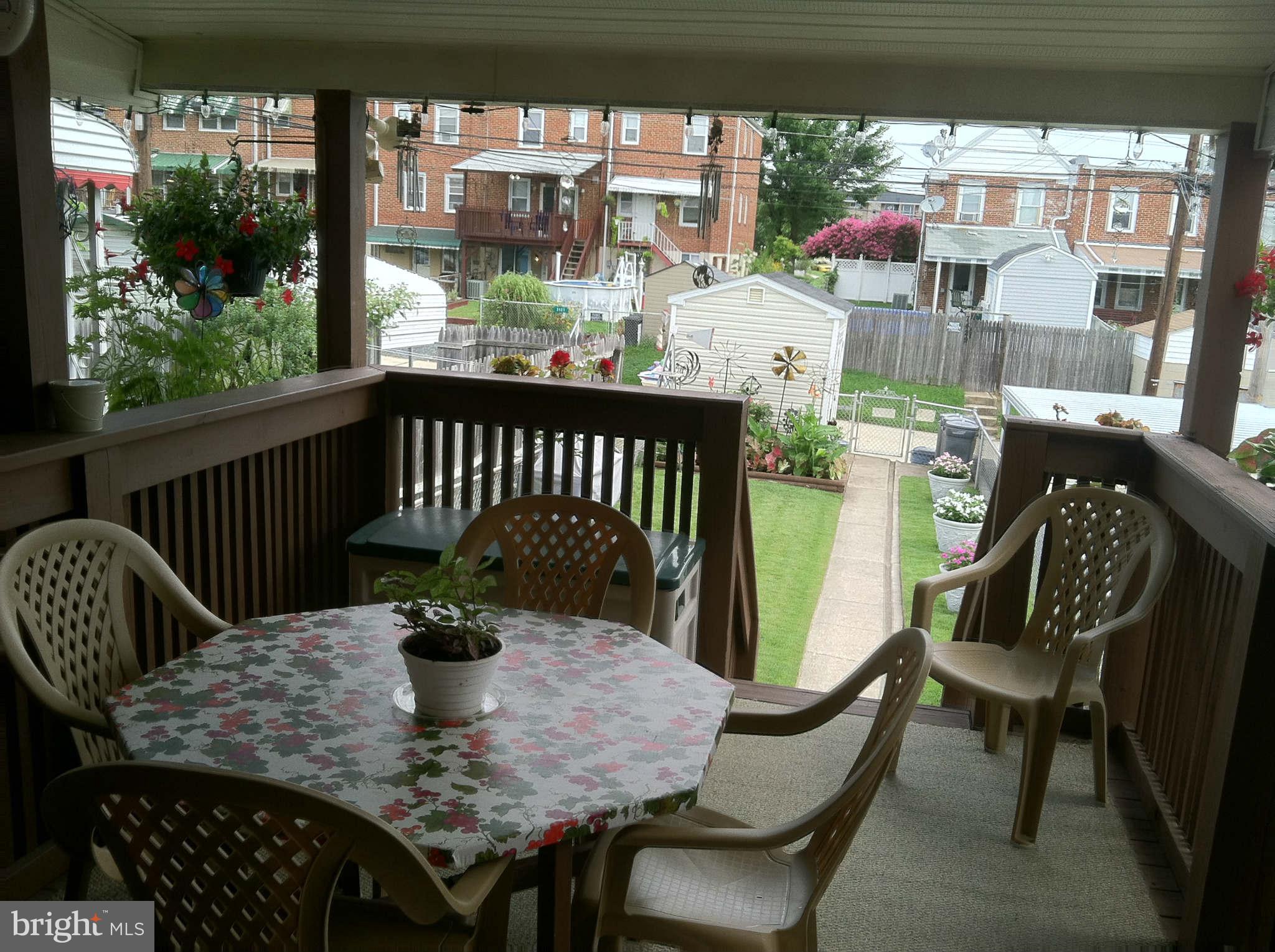 7444 Lawrence Road Baltimore, MD 21222 - Photo 20 of 30 Deck