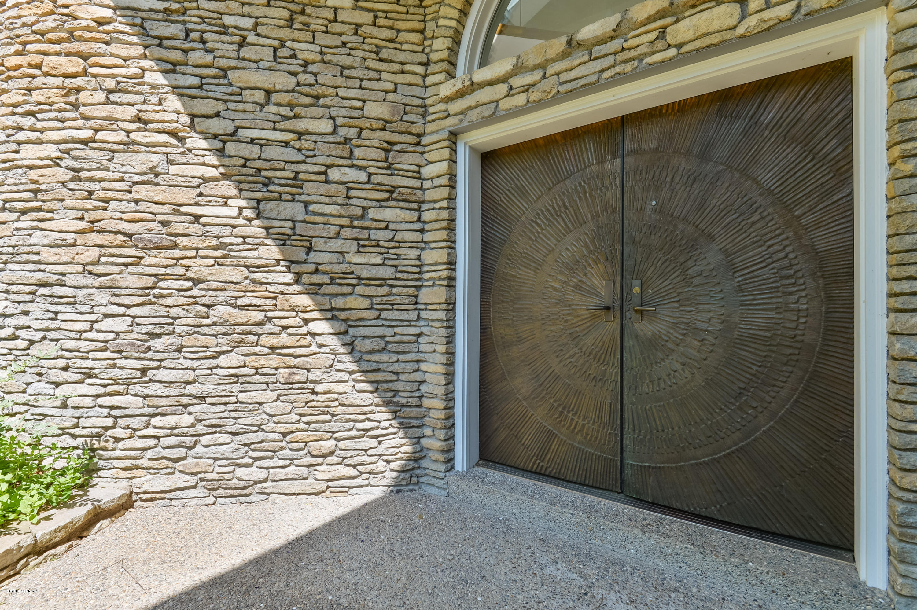 3116 Arden Road Glenview, KY 40222 - Photo 4 of 46 Unique sunburst copper doors