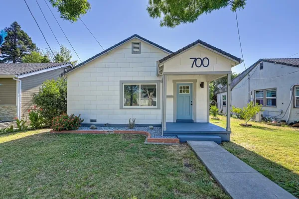 $240,000 | 700 North Murdock Avenue, Willows, CA 95988