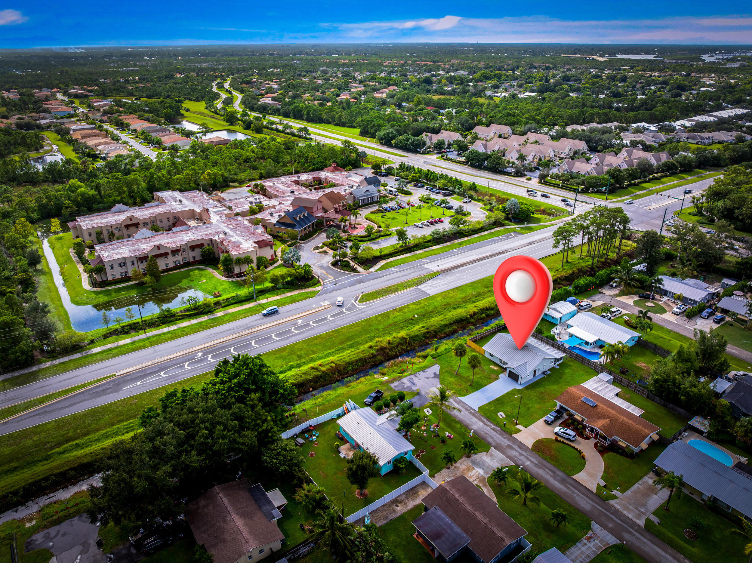 1627 Southeast Monroe Street Stuart, FL 34997 - Photo 32 of 33 a view of a city