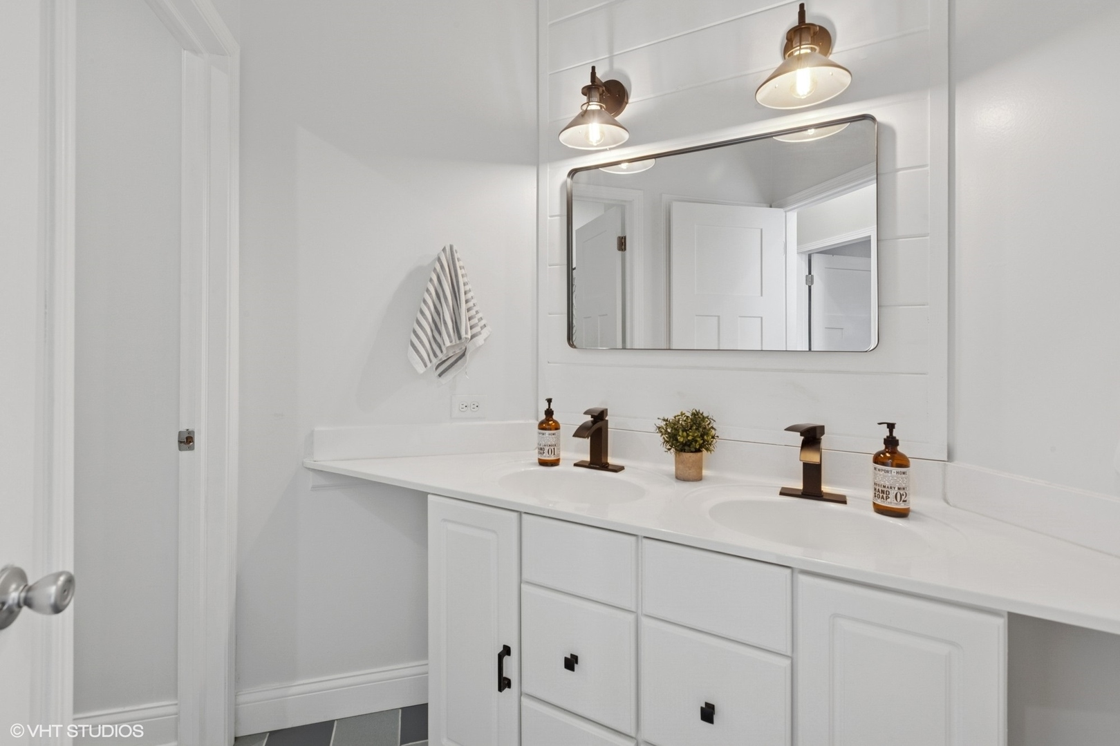 6-n142 Riverside Drive St. Charles, IL 60174 - Photo 20 of 47