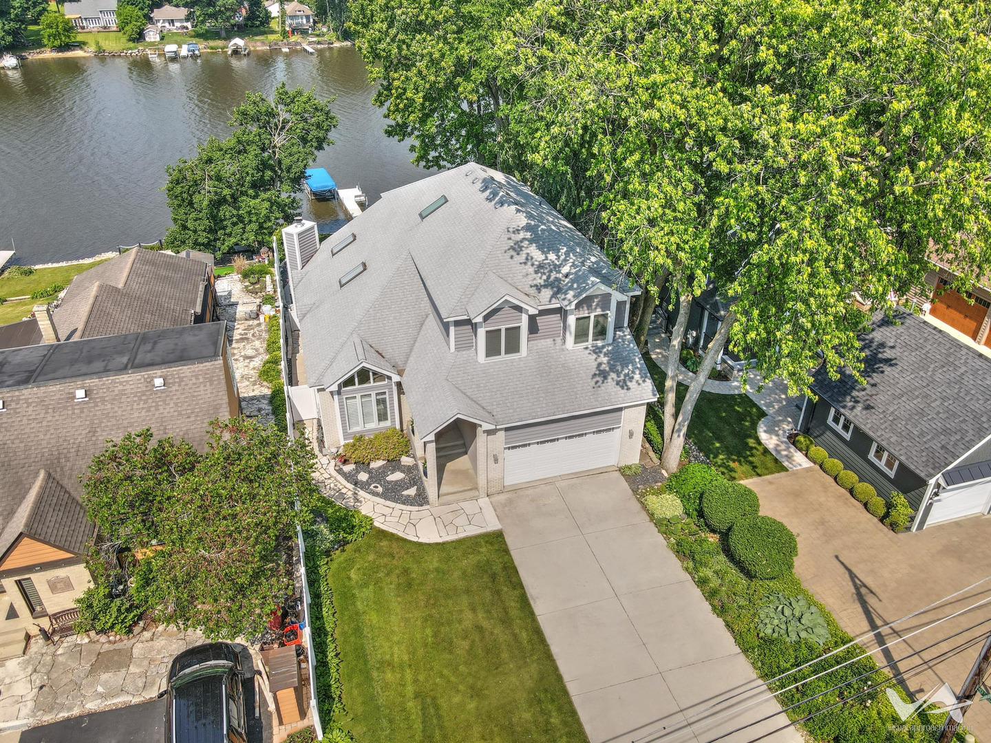 6-n142 Riverside Drive St. Charles, IL 60174 - Photo 2 of 47