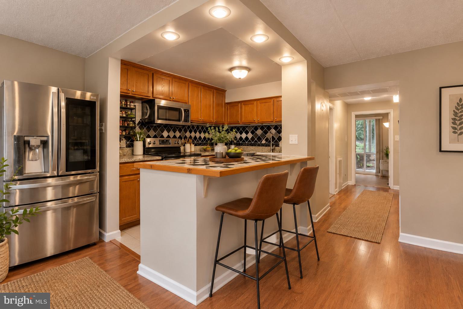 2638 Fort Farnsworth Road, Unit 118 Alexandria, VA 22303 - Photo 13 of 71 Kitchen