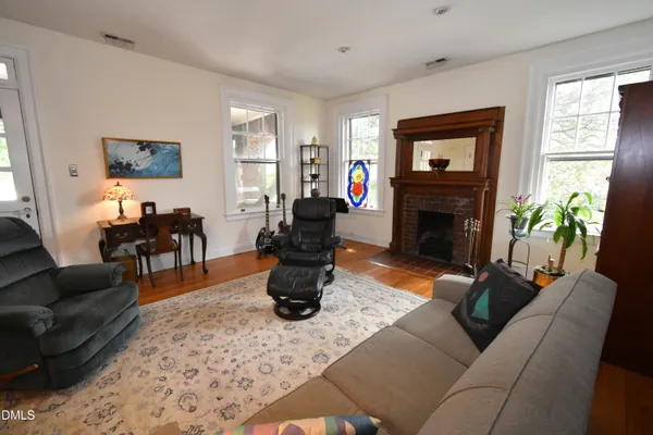 $395,000 | 901 North Mangum Street, Durham, NC 27701
