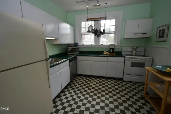 $395,000 | 901 North Mangum Street, Durham, NC 27701