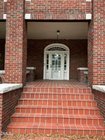 $395,000 | 901 North Mangum Street, Durham, NC 27701