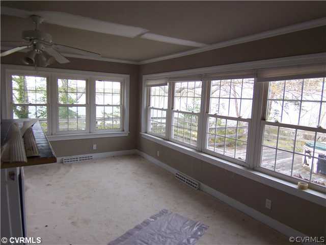 498 Cow Shed Road Lancaster, VA 22503 - Photo 10 of 12 Kitchen - Kitchen eat in area