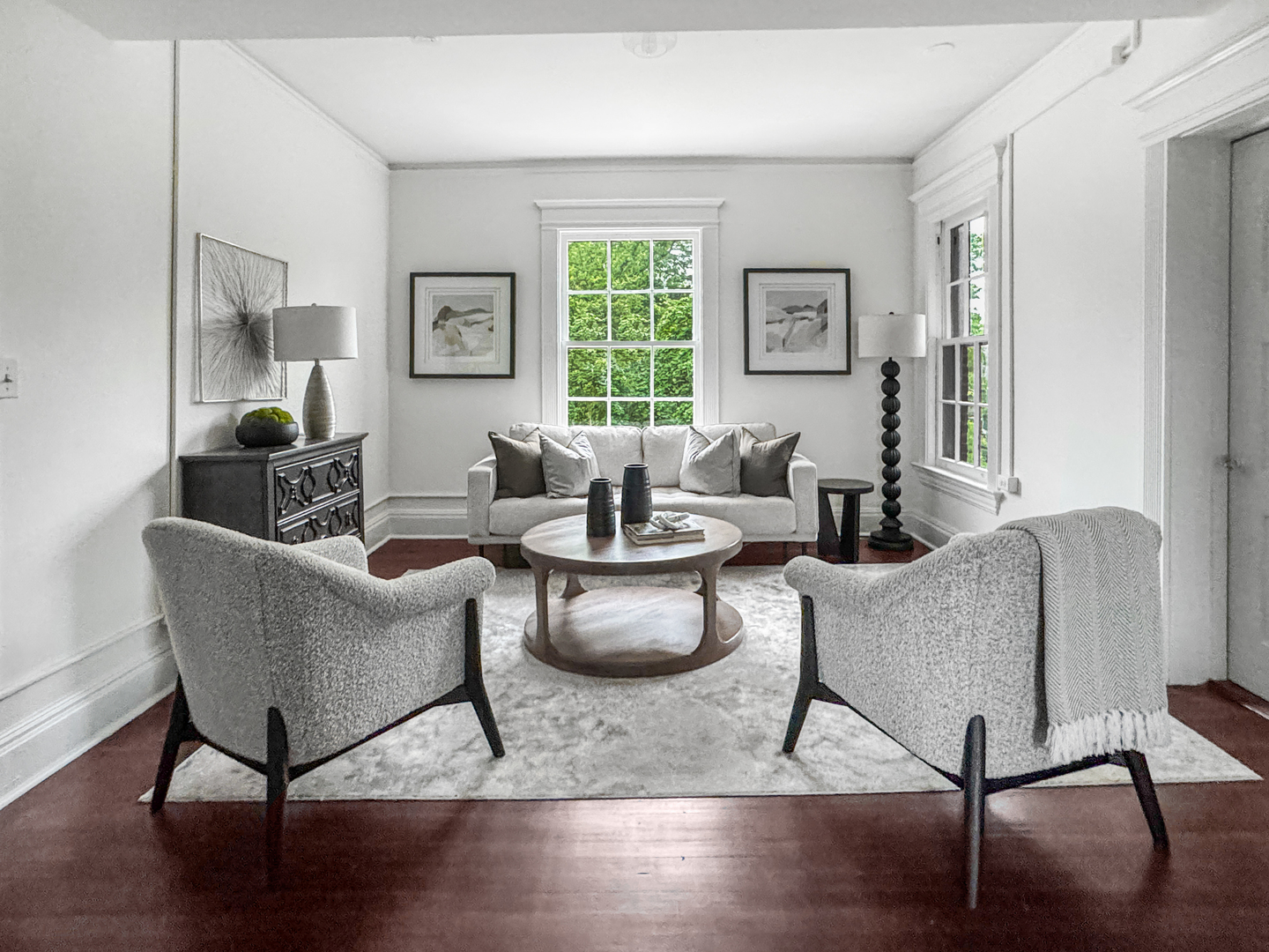 141 Loretto Court Wheaton, IL 60189 - Photo 35 of 46 a living room with furniture and a window