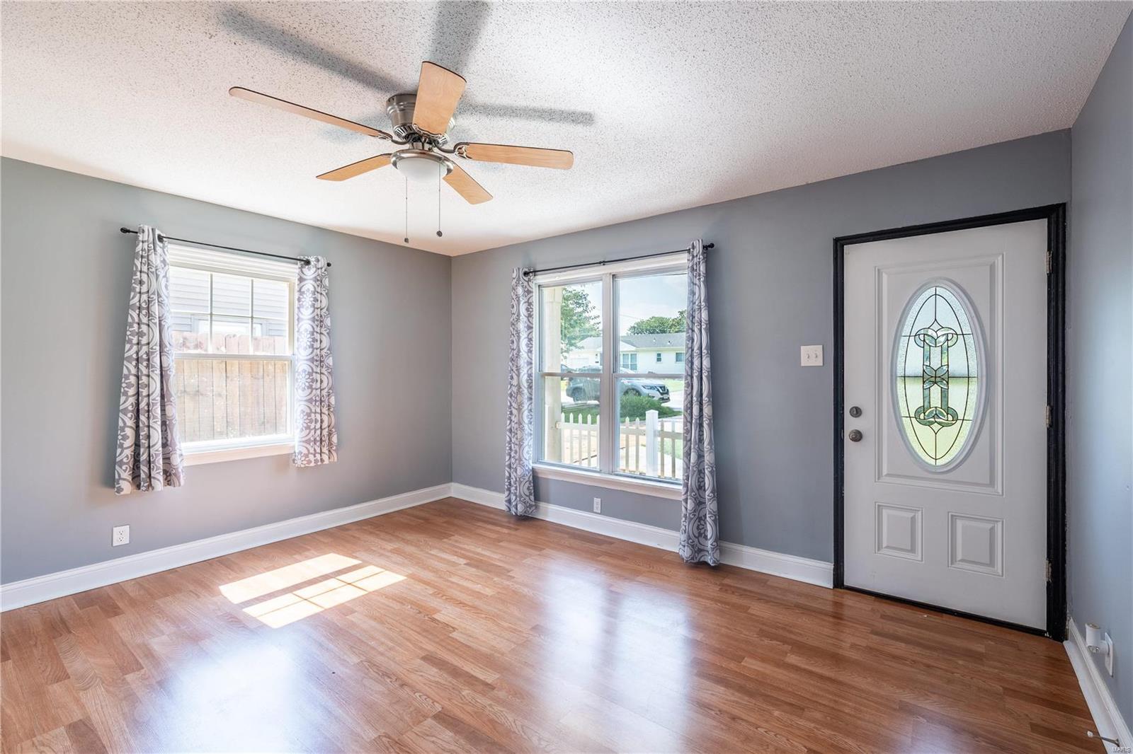 100 Union Road St. Louis, MO 63123 - Photo 3 of 14