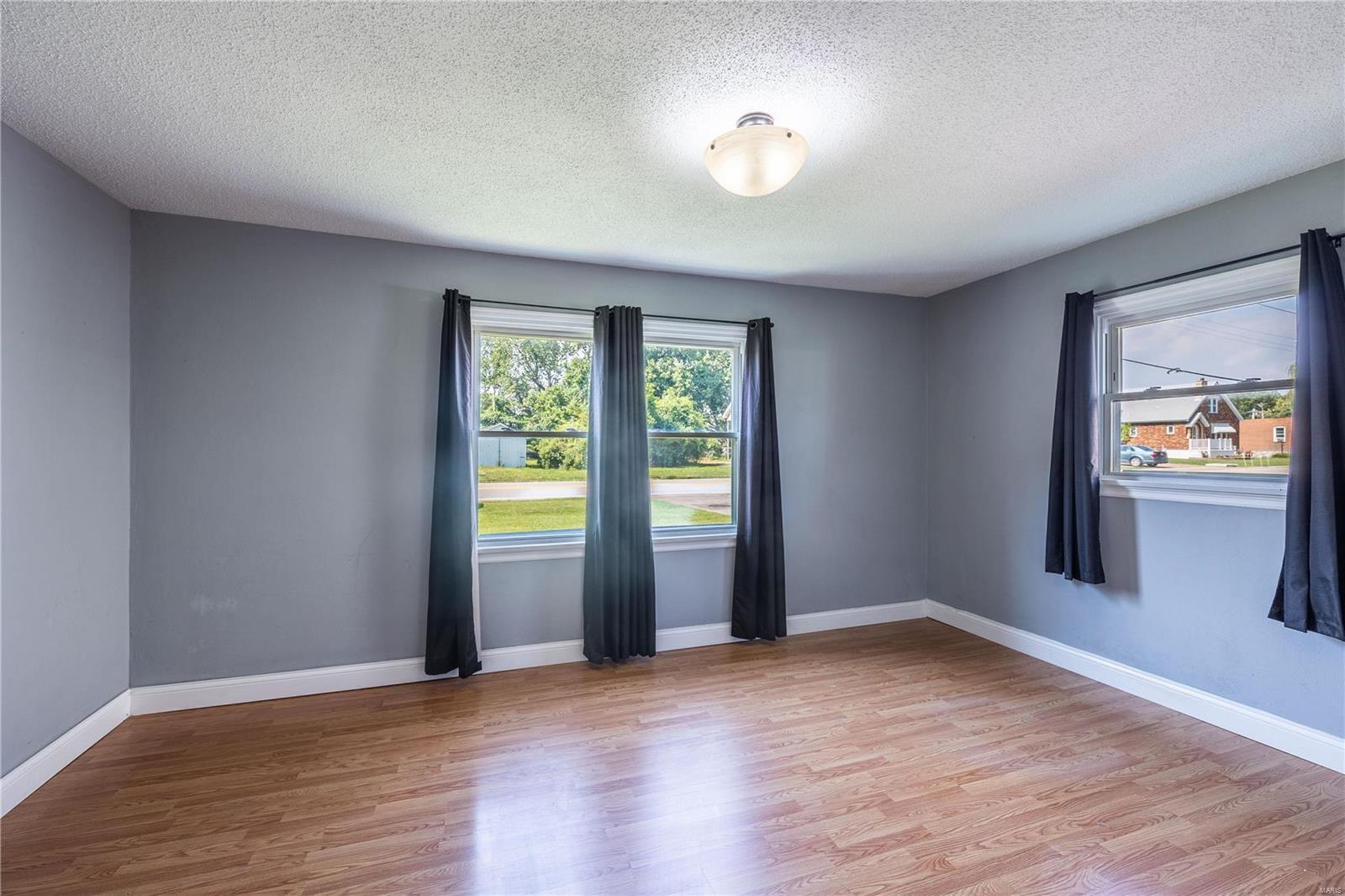 100 Union Road St. Louis, MO 63123 - Photo 8 of 14
