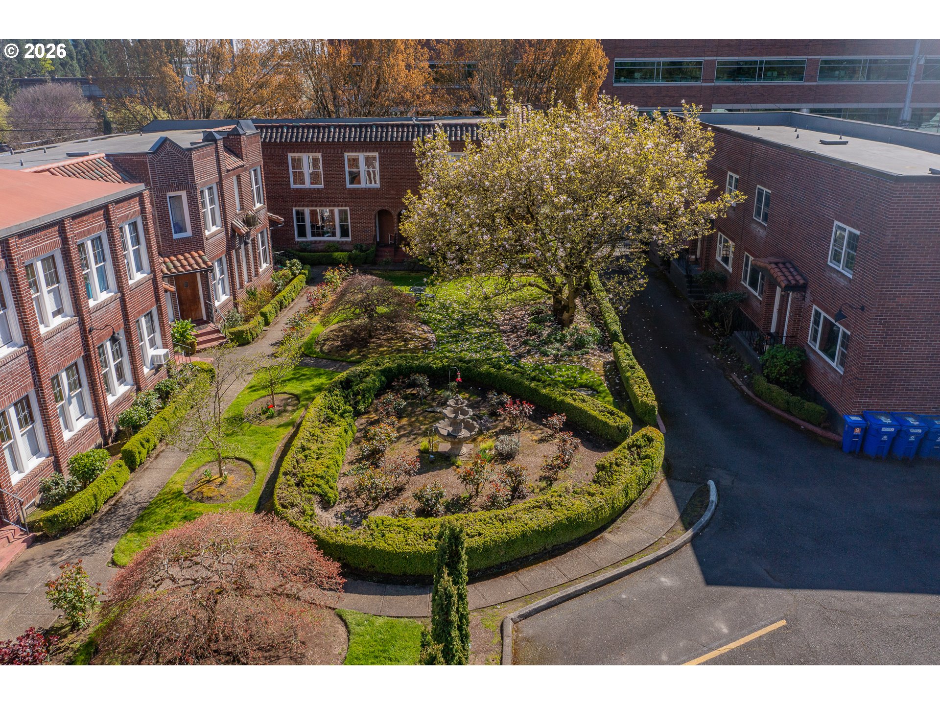 4341 Northeast Halsey Street, Unit 18 Portland, OR 97213 - Photo 23 of 32