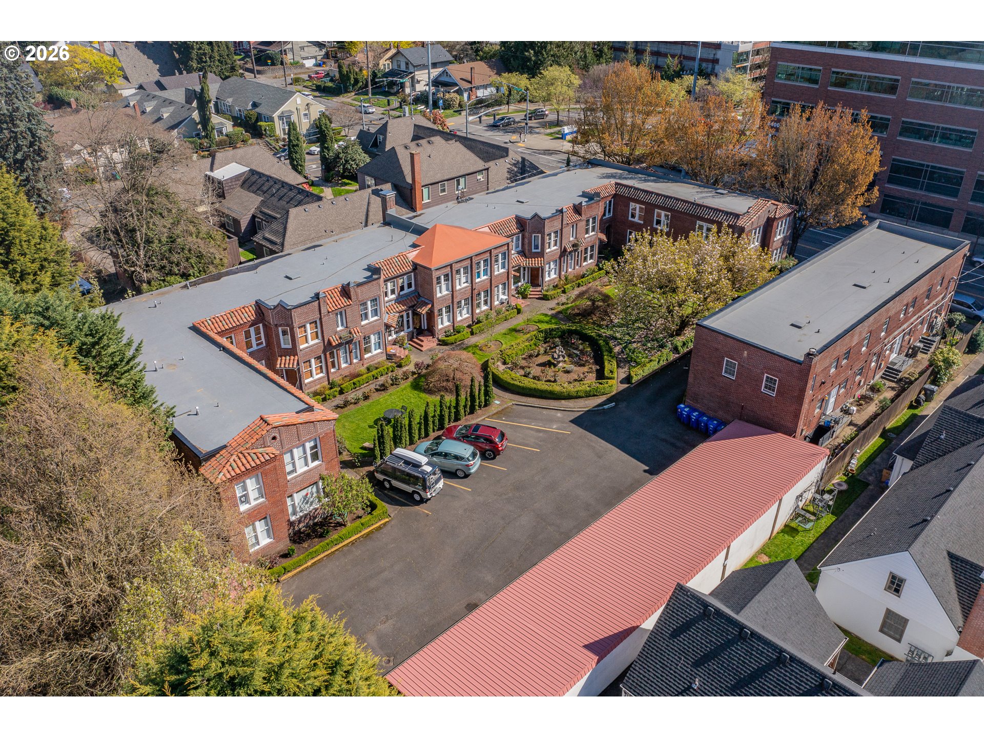 4341 Northeast Halsey Street, Unit 18 Portland, OR 97213 - Photo 25 of 32