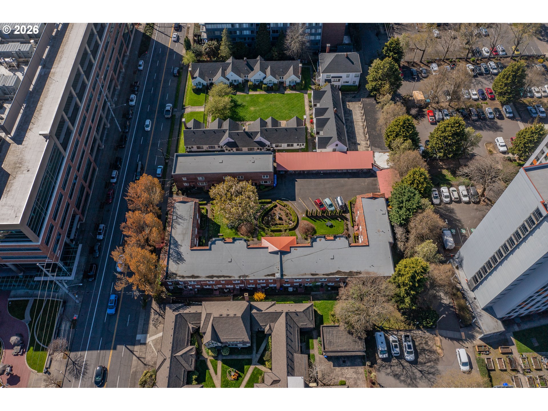 4341 Northeast Halsey Street, Unit 18 Portland, OR 97213 - Photo 27 of 32