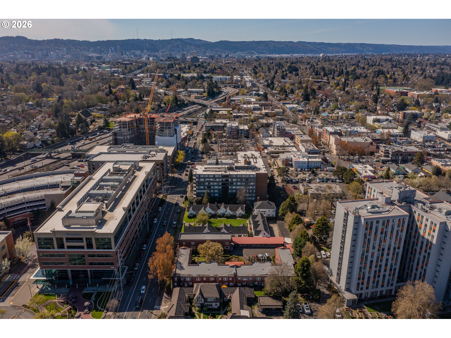4341 Northeast Halsey Street, Unit 18 Portland, OR 97213 - Photo 28 of 32