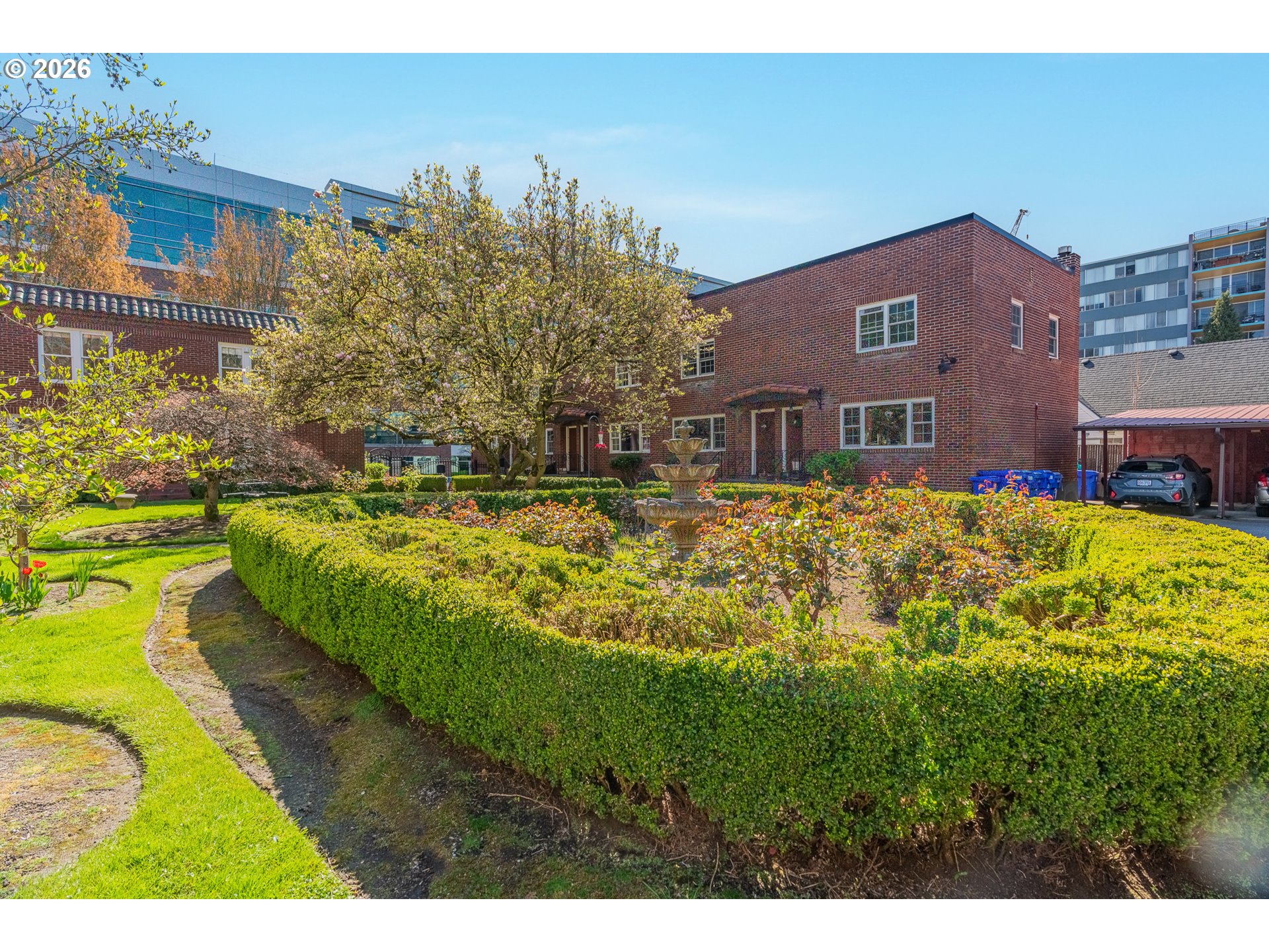 4341 Northeast Halsey Street, Unit 18 Portland, OR 97213 - Photo 3 of 32
