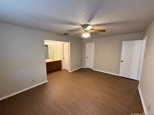 $1,595 | 6347 Scrub Jay, San Antonio, TX 78240