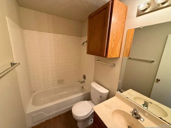 $1,595 | 6347 Scrub Jay, San Antonio, TX 78240