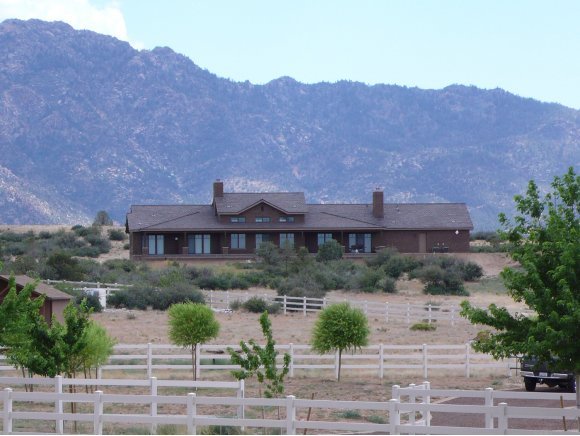 4200 Chuckwalla Road Prescott, AZ 86305 - Photo 1 of 11 Primary Photo