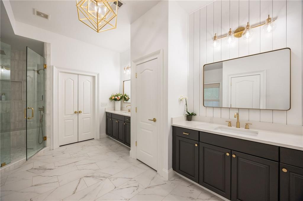 320 Valley Brook Way Atlanta, GA 30342 - Photo 17 of 38