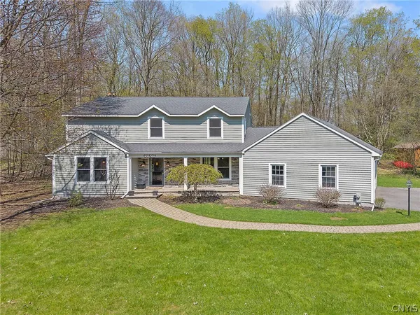 $595,000 | 6929 Old Quarry Road, De Witt, NY 13066