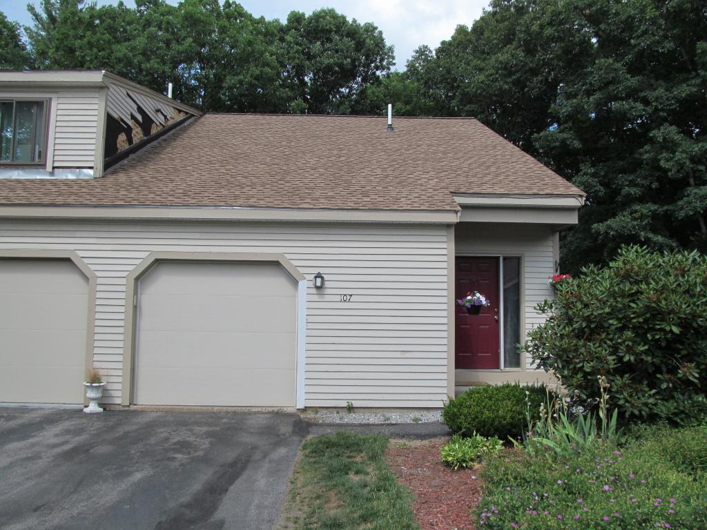 107 Indian Rock Road Merrimack, NH 03054 - Photo 1 of 23