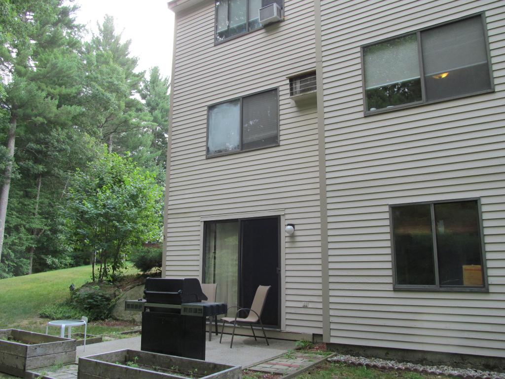 107 Indian Rock Road Merrimack, NH 03054 - Photo 19 of 23