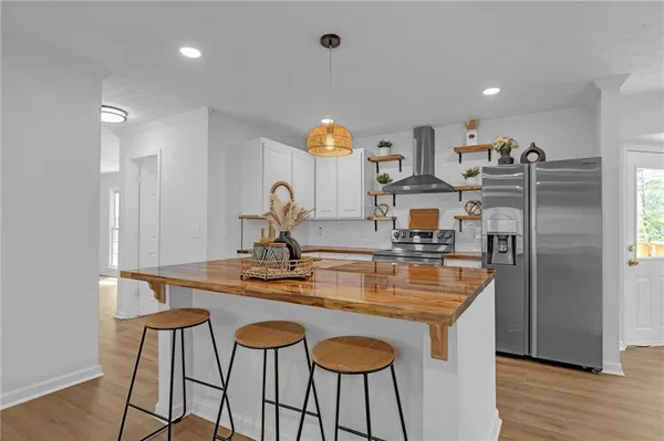 $499,900 | 860 Winnbrook Drive, Dacula, GA 30019