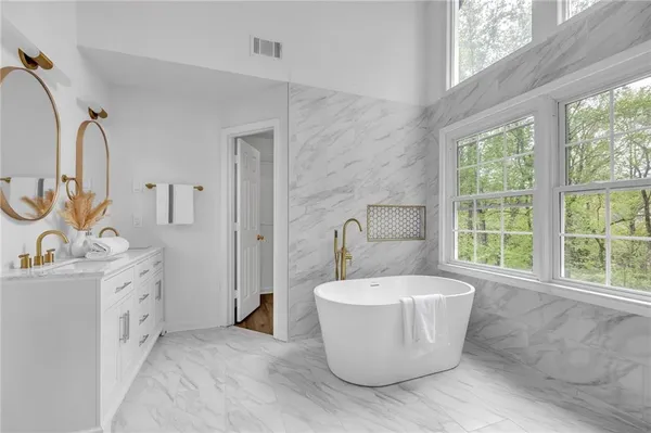 $499,900 | 860 Winnbrook Drive, Dacula, GA 30019