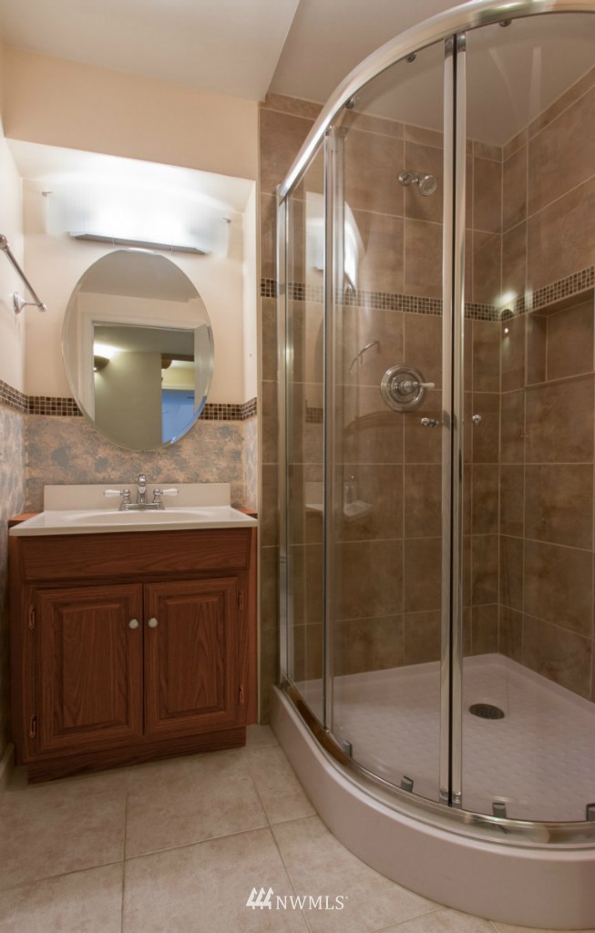 5122 Lake Alice Road Southeast Fall City, WA 98024 - Photo 20 of 24 Gallery Image 20