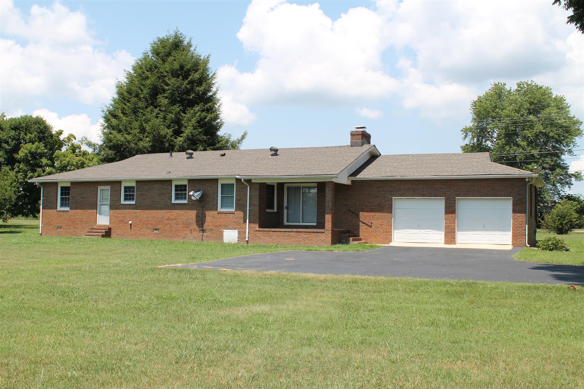 9961 Old Tullahoma Road Tullahoma, TN 37388 - Photo 2 of 12 Gallery Image 2