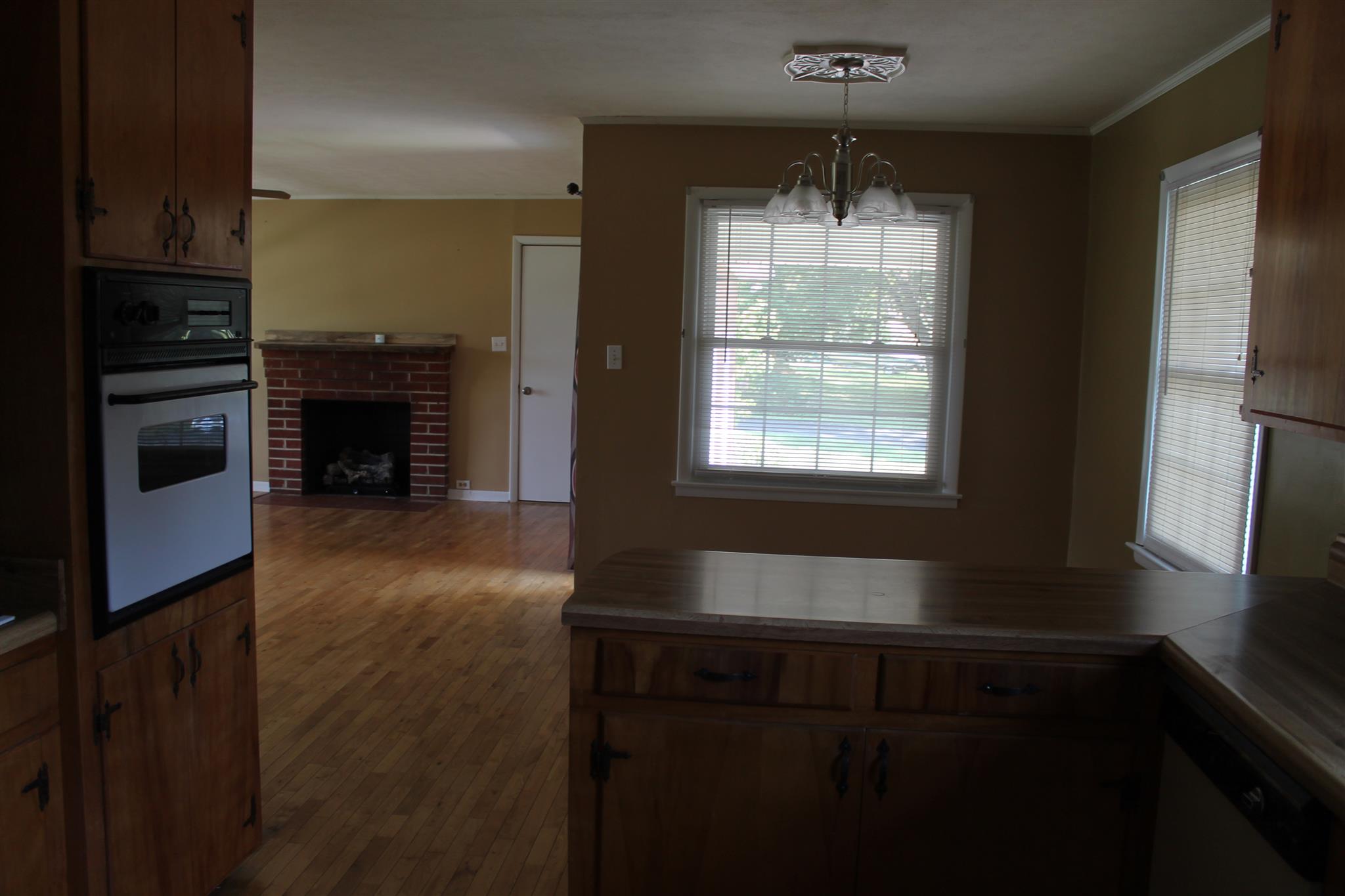 9961 Old Tullahoma Road Tullahoma, TN 37388 - Photo 6 of 12 Gallery Image 6