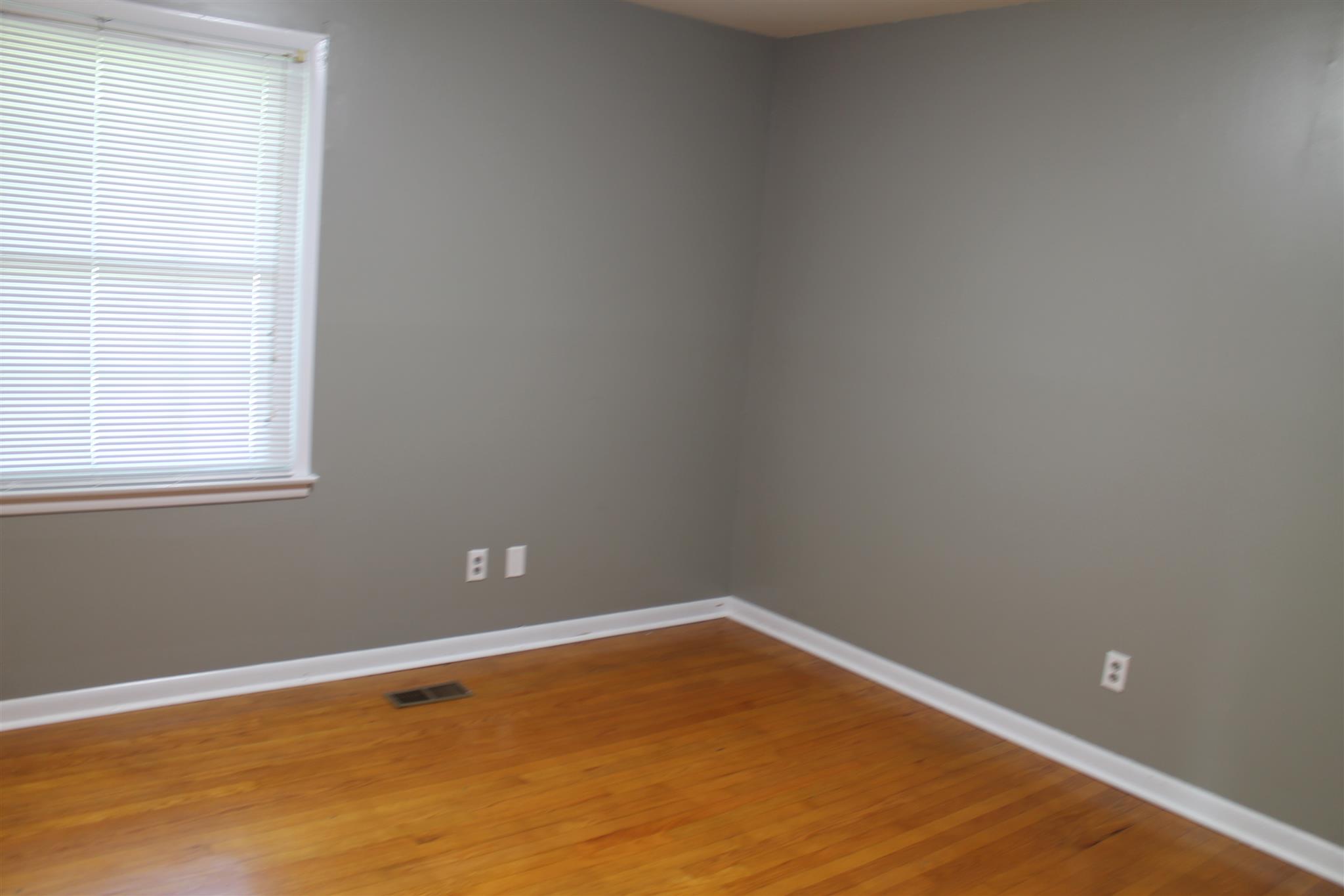 9961 Old Tullahoma Road Tullahoma, TN 37388 - Photo 8 of 12 Gallery Image 8