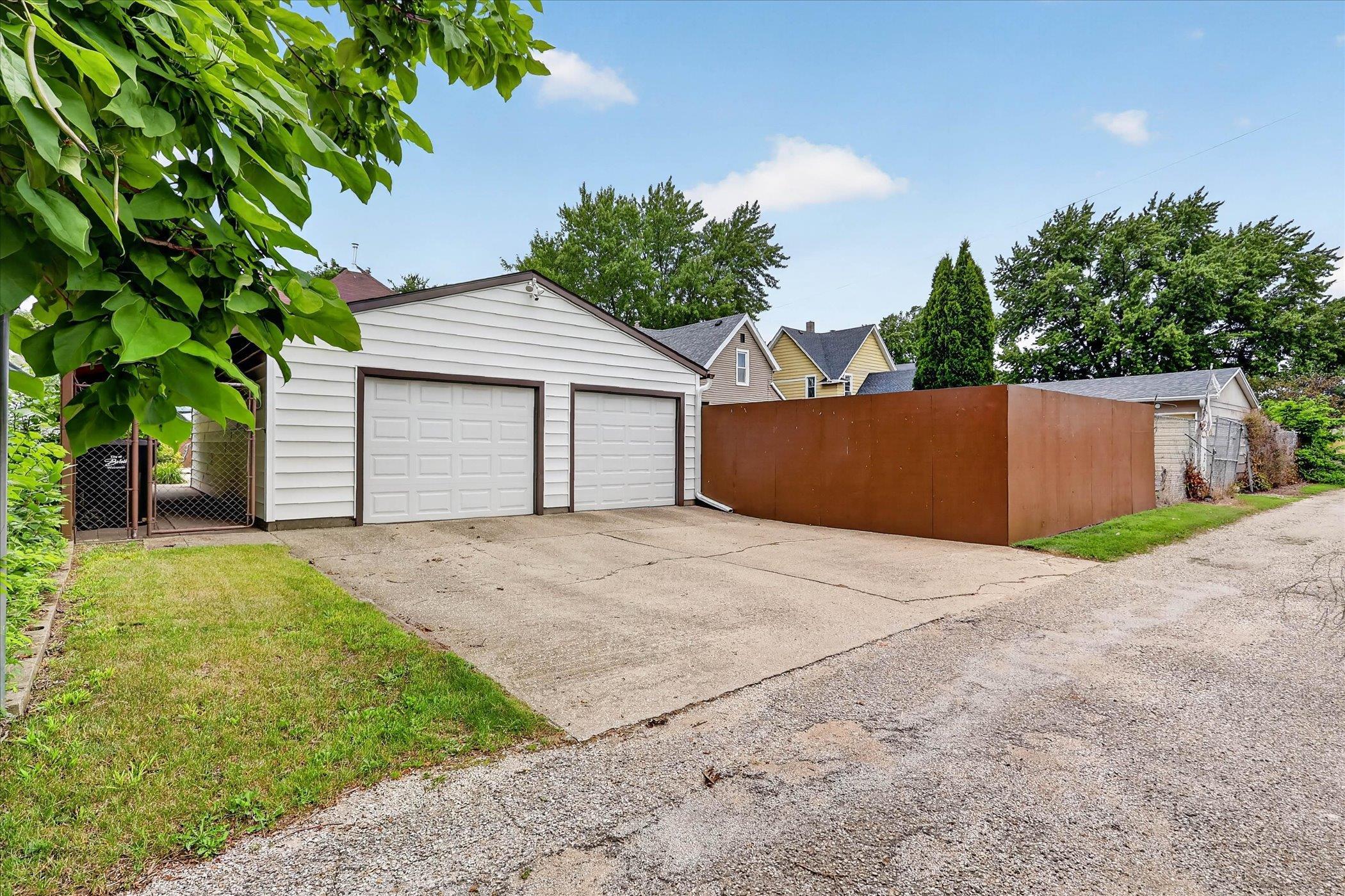 1123 8th Street Beloit, WI 53511 - Photo 49 of 59